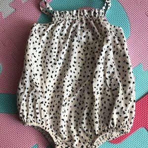 5/$25 🌟🌟Old Navy baby romper🌟🌟